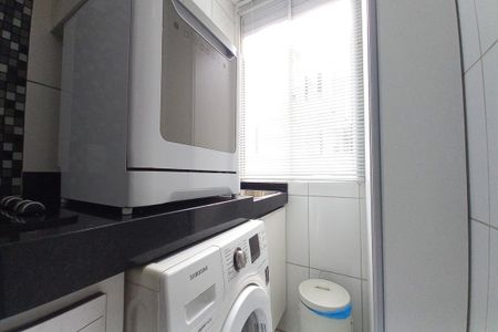 Apartamento à venda com 57m², 3 quartos e 1 vagaÁrea de Serviço
