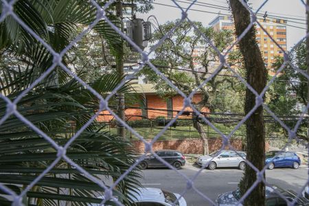 Apartamento à venda com 100m², 3 quartos e 1 vaga Apartamento à venda com 100m², 3 quartos e 1 vagaVista do Quarto 2