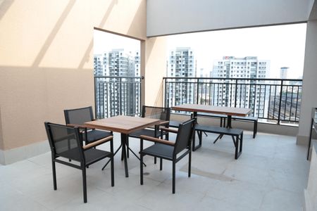 Apartamento à venda com 26m², 1 quarto e 1 vagaÁrea comum