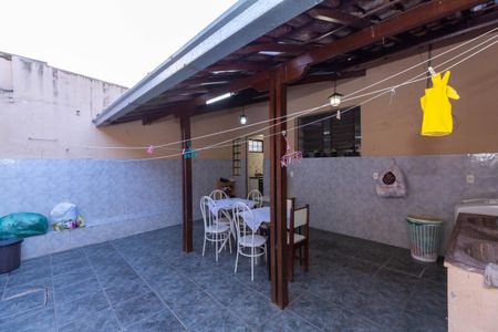 Casa à venda com 647m², 7 quartos e 4 vagasÁrea Externa