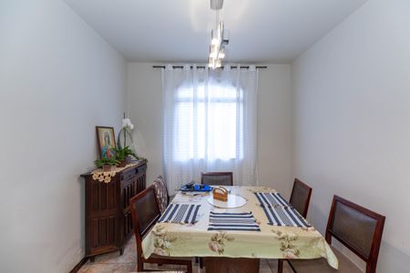 Casa à venda com 647m², 7 quartos e 4 vagasSala 2