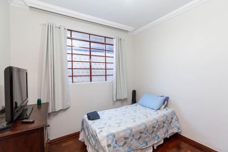 Casa à venda com 647m², 7 quartos e 4 vagasQuarto 5