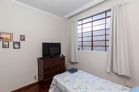 Casa à venda com 647m², 7 quartos e 4 vagasQuarto 5