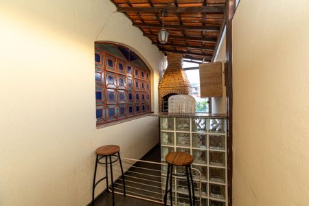 Casa à venda com 647m², 7 quartos e 4 vagasÁrea Externa