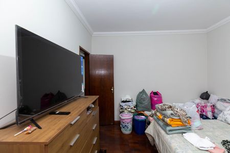 Casa à venda com 647m², 7 quartos e 4 vagasQuarto 4