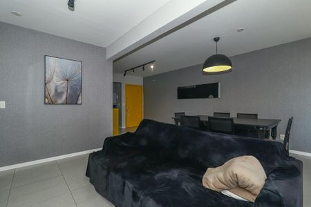 Apartamento à venda com 120m², 2 quartos e 2 vagasSala
