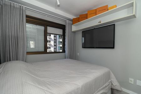 Apartamento à venda com 120m², 2 quartos e 2 vagasSuíte
