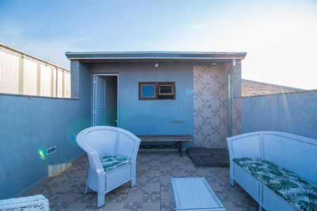 Casa à venda com 198m², 4 quartos e 2 vagas