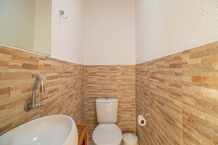Casa à venda com 198m², 4 quartos e 2 vagas