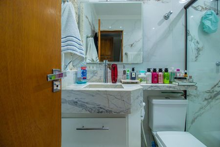 Casa à venda com 198m², 4 quartos e 2 vagas