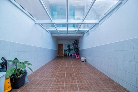 Casa à venda com 198m², 4 quartos e 2 vagas