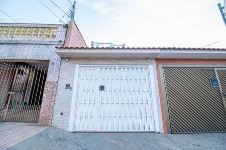 Casa à venda com 198m², 4 quartos e 2 vagas