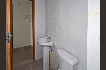 Banheiro de kitnet/studio à venda com 1 quarto, 29m² em Jardim Maristela, São Paulo