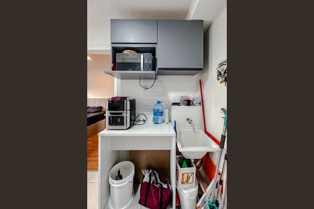 Apartamento à venda com 29m², 1 quarto e sem vagaCozinha e Área de Serviço