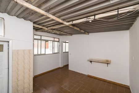 Apartamento à venda com 68m², 2 quartos e sem vaga Apartamento à venda com 68m², 2 quartos e sem vagaÁrea de Serviço