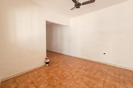 Casa para alugar com 180m², 3 quartos e 2 vagas Casa para alugar com 180m², 3 quartos e 2 vagasEdícula -Sala