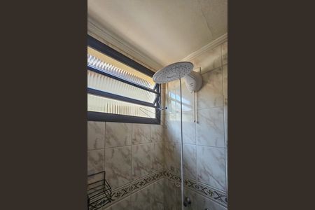 Casa para alugar com 180m², 3 quartos e 2 vagas Casa para alugar com 180m², 3 quartos e 2 vagasbanheiro da suíte