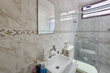 Casa para alugar com 180m², 3 quartos e 2 vagas Casa para alugar com 180m², 3 quartos e 2 vagasbanheiro