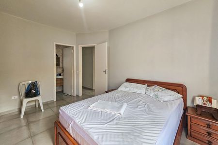 Casa para alugar com 180m², 3 quartos e 2 vagas Casa para alugar com 180m², 3 quartos e 2 vagasSuíte 1