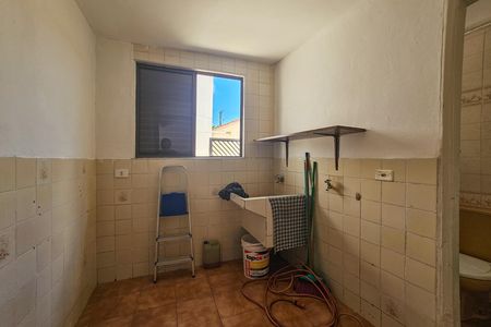 Casa para alugar com 180m², 3 quartos e 2 vagas Casa para alugar com 180m², 3 quartos e 2 vagasEdícula - Área de serviço