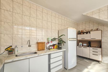 Casa para alugar com 180m², 3 quartos e 2 vagas Casa para alugar com 180m², 3 quartos e 2 vagascozinha