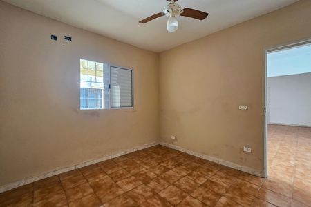Casa para alugar com 180m², 3 quartos e 2 vagas Casa para alugar com 180m², 3 quartos e 2 vagasEdícula - Quarto