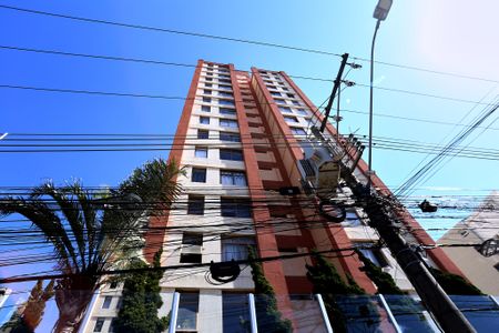 Apartamento à venda com 40m², 2 quartos e 1 vaga Apartamento à venda com 40m², 2 quartos e 1 vagaFachada