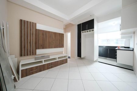 Sala/Cozinha de apartamento à venda com 2 quartos, 39m² em Jardim Coimbra, São Paulo