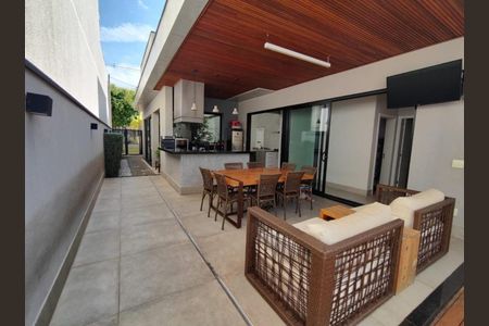 Casa de condomínio à venda com 194m², 3 quartos e 4 vagasFoto 24