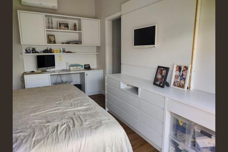 Foto 19 de casa de condomínio à venda com 3 quartos, 194m² em Swiss Park, Campinas