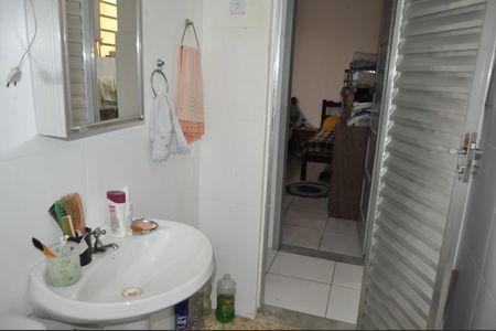 Casa à venda com 146m², 6 quartos e sem vagaBanheiro