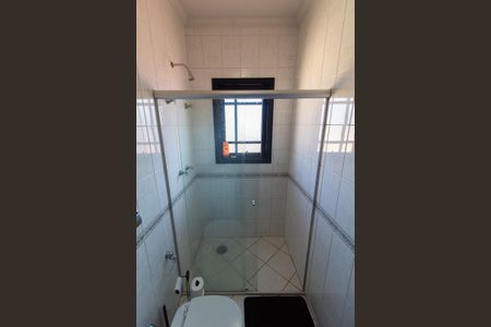 Casa à venda com 220m², 3 quartos e 4 vagasBanheiro da Suíte