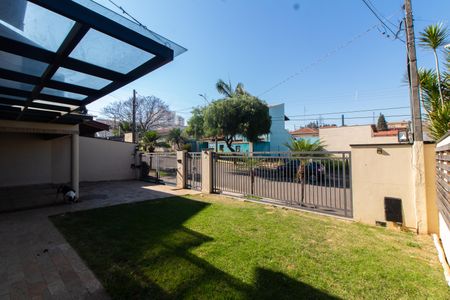 Casa à venda com 220m², 3 quartos e 4 vagasÁrea comum