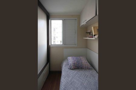 Apartamento à venda com 58m², 3 quartos e 1 vagaQuarto 02