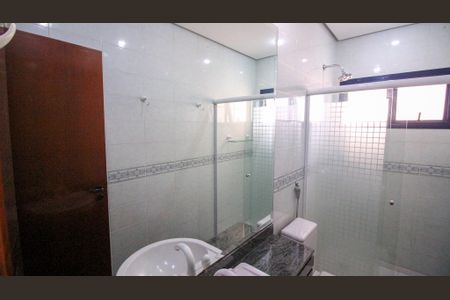 Apartamento para alugar com 290m², 4 quartos e 4 vagasBanheiro da Suíte 3
