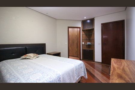 Apartamento para alugar com 290m², 4 quartos e 4 vagasSuíte 1