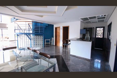 Apartamento para alugar com 290m², 4 quartos e 4 vagasÁrea comum