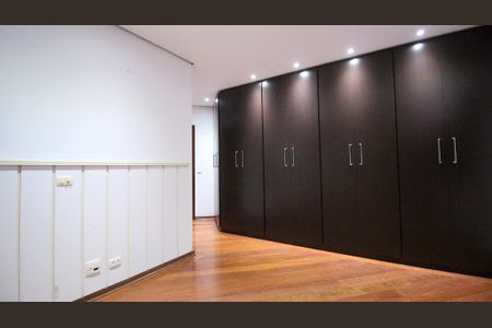 Apartamento para alugar com 290m², 4 quartos e 4 vagasSuíte 2