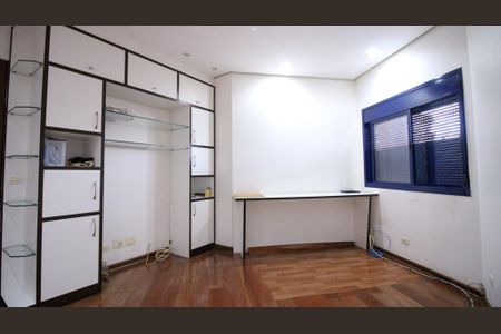 Apartamento para alugar com 290m², 4 quartos e 4 vagasQuarto/Escritório