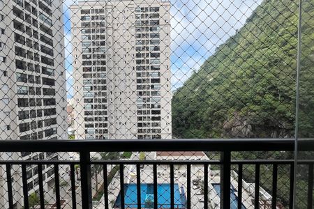 Apartamento para alugar com 62m², 2 quartos e 1 vagaVaranda