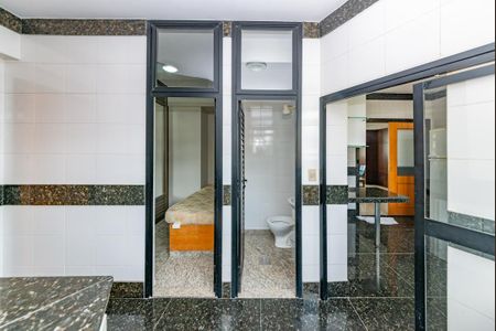 Apartamento para alugar com 170m², 3 quartos e 4 vagas Apartamento para alugar com 170m², 3 quartos e 4 vagasÁrea de Serviço