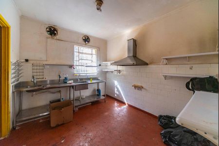 Casa à venda com 500m², 3 quartos e 1 vaga Casa à venda com 500m², 3 quartos e 1 vagaCozinha