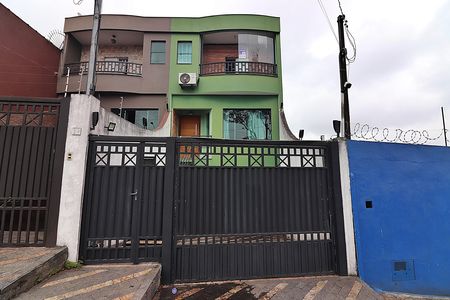 Fachada de casa para alugar com 3 quartos, 370m² em Nova Petrópolis, São Bernardo do Campo