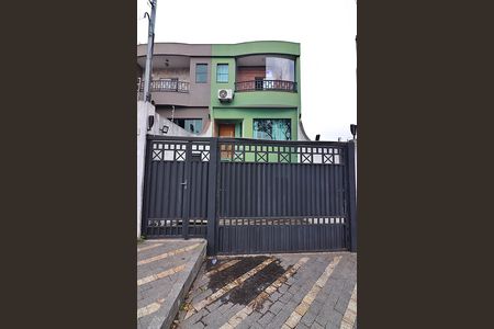 Casa para alugar com 370m², 3 quartos e 4 vagasFachada