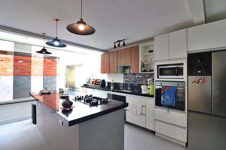Casa para alugar com 370m², 3 quartos e 4 vagasCopa e Cozinha
