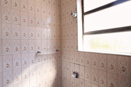 Casa à venda com 510m², 5 quartos e 3 vagas Casa à venda com 510m², 5 quartos e 3 vagasBanheiro da Suíte