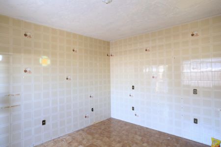 Casa à venda com 510m², 5 quartos e 3 vagas Casa à venda com 510m², 5 quartos e 3 vagasQuarto de Serviço