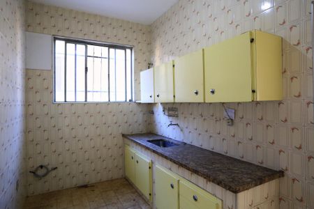 Casa à venda com 510m², 5 quartos e 3 vagas Casa à venda com 510m², 5 quartos e 3 vagasCozinha