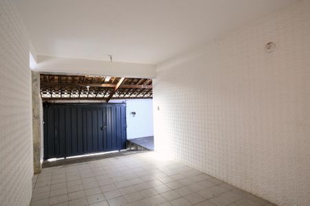 Casa à venda com 510m², 5 quartos e 3 vagas Casa à venda com 510m², 5 quartos e 3 vagasGaragem