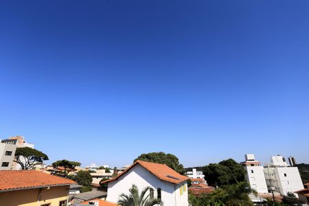 Casa à venda com 510m², 5 quartos e 3 vagas Casa à venda com 510m², 5 quartos e 3 vagasVista da Sala